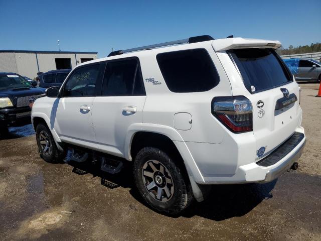 Photo 2 from auction – 2017 TOYOTA 4RUNNER SR with VIN JTEBU5JR0H5465279