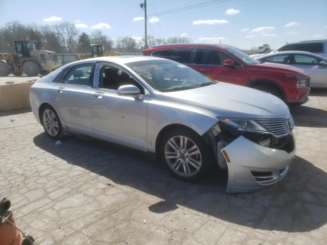 Photo 4 from auction – 2016 LINCOLN MKZ with VIN 3LN6L2G94GR606974