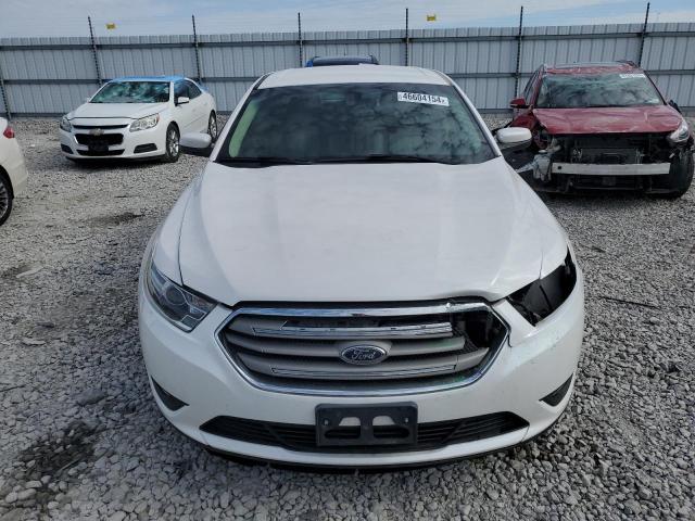 Photo 5 from auction – 2017 FORD TAURUS SEL with VIN 1FAHP2E80HG127784