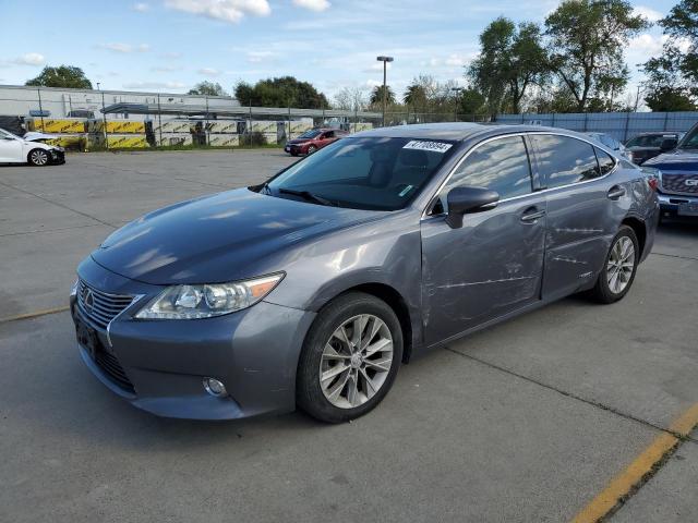 LEXUS ES 300H 2014 with VIN JTHBW1GG6E2049391 - Photo from auction