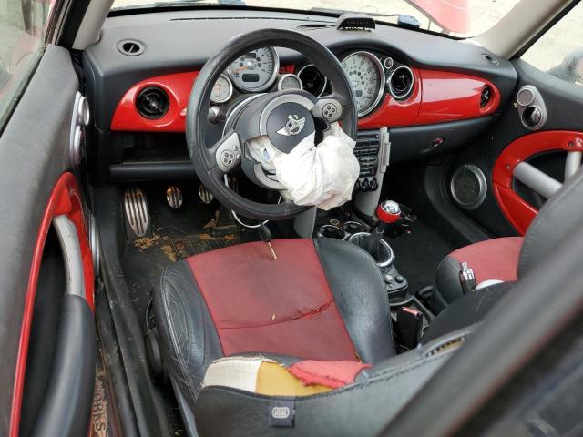 Photo 8 from auction – 2006 MINI COOPER S with VIN WMWRE335X6TN26366