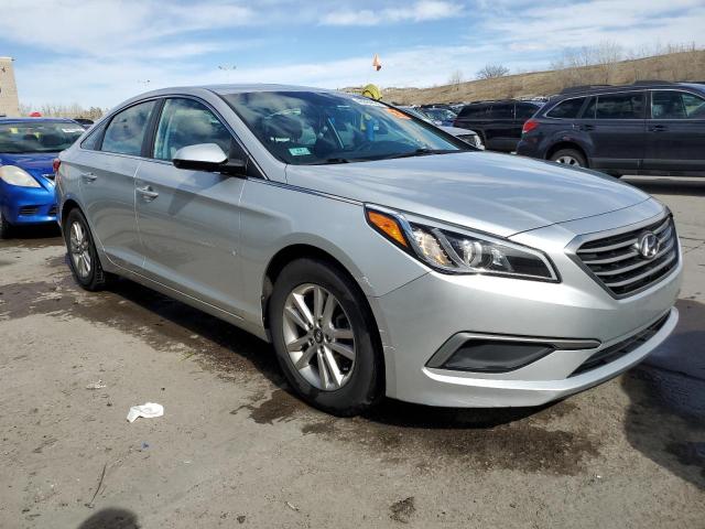 Photo 4 from auction – 2016 HYUNDAI SONATA SE with VIN 5NPE24AF0GH411163