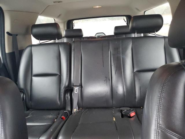 Photo 10 from auction – 2010 CHEVROLET SUBURBAN C with VIN 1GNUCHE08AR222189