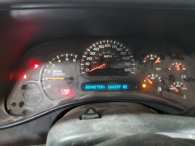 Photo 9 from auction – 2005 GMC NEW SIERRA with VIN 2GTEK13T851152020