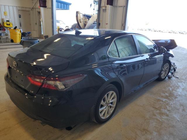 Photo 3 from auction – 2023 TOYOTA CAMRY LE with VIN 4T1C11AK2PU127752