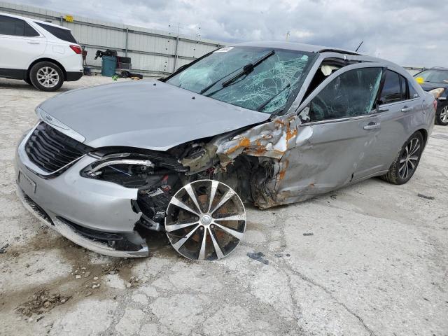 CHRYSLER 200 LIMITE 2013 with VIN 1C3CCBCG3DN745816 - Photo from auction