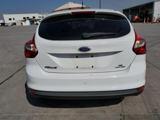 Photo 6 from auction – 2014 FORD FOCUS SE with VIN 1FADP3K21EL124576