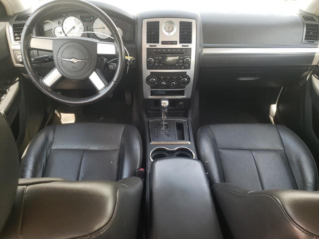 Photo 8 from auction – 2010 CHRYSLER 300 TOURIN with VIN 2C3CA5CV8AH211916