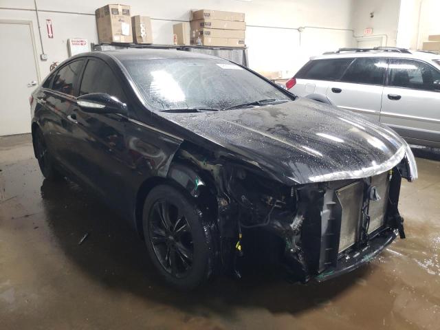 Photo 4 from auction – 2013 HYUNDAI SONATA SE with VIN 5NPEC4ACXDH612888