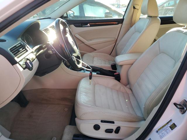 Photo 7 from auction – 2014 VOLKSWAGEN PASSAT SEL with VIN 1VWCN7A3XEC047233