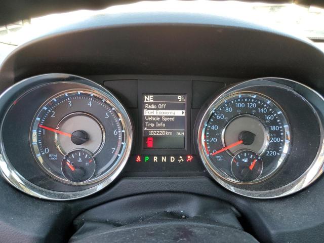 Photo 9 from auction – 2015 CHRYSLER TOWN & COU with VIN 2C4RC1CG9FR705942