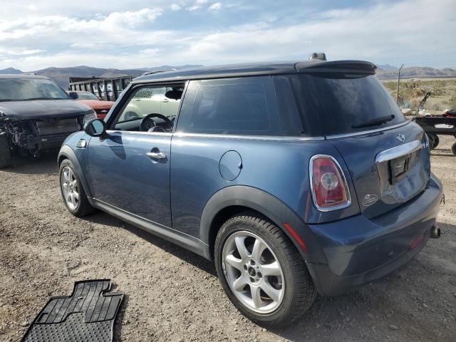 Photo 2 from auction – 2010 MINI COOPER with VIN WMWMF3C59ATZ27357