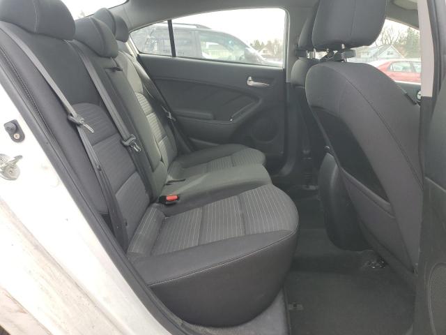 Photo 10 from auction – 2018 KIA FORTE LX with VIN 3KPFL4A75JE204581