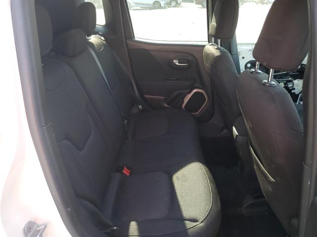 Photo 11 from auction – 2016 JEEP RENEGADE L with VIN ZACCJBBT9GPE00334