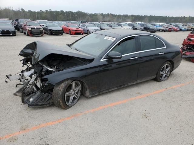 MERCEDES-BENZ E 300 2017 z numerem VIN WDDZF4JB1HA046428 - Zdjęcie z aukcji
