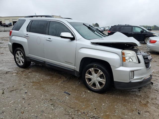 Photo 4 from auction – 2017 GMC TERRAIN SL with VIN 2GKFLNE3XH6348140
