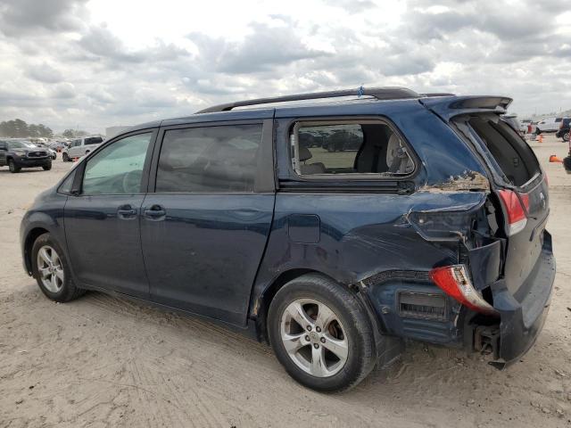 Photo 2 from auction – 2011 TOYOTA SIENNA LE with VIN 5TDKK3DC3BS095064