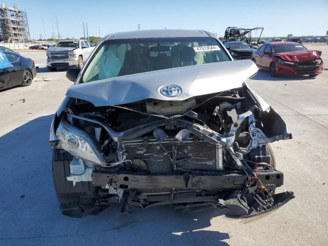 Photo 5 from auction – 2016 TOYOTA SIENNA with VIN 5TDZK3DC7GS756195