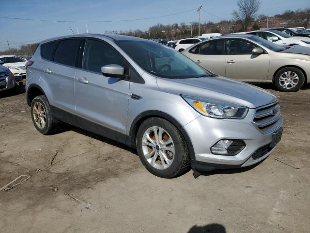 Photo 4 from auction – 2017 FORD ESCAPE SE with VIN 1FMCU0G94HUB57116