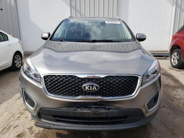 Photo 5 from auction – 2016 KIA SORENTO LX with VIN 5XYPGDA32GG061106