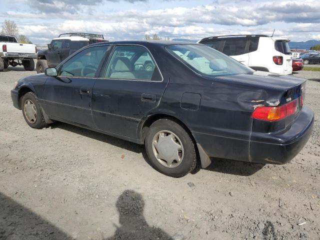 Photo 2 from auction – 2000 TOYOTA CAMRY CE with VIN 4T1BG22K4YU937495