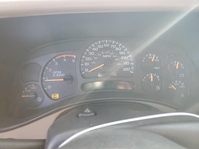 Photo 9 from auction – 2005 CHEVROLET SILVERADO with VIN 1GCHK232X5F968133
