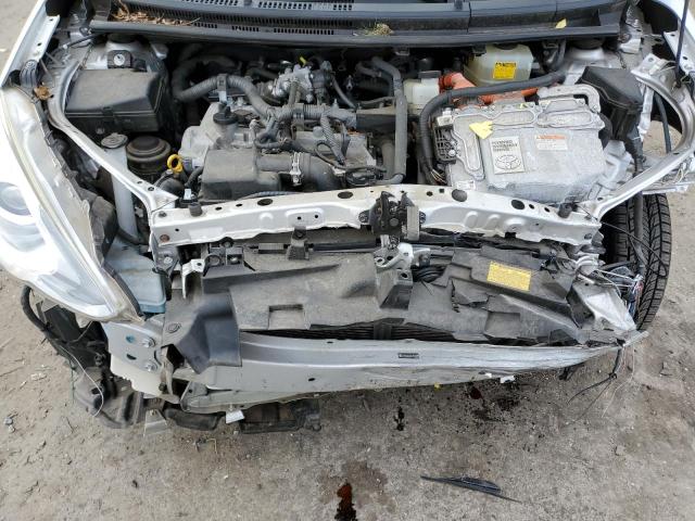Photo 11 from auction – 2015 TOYOTA PRIUS C with VIN JTDKDTB33F1583785