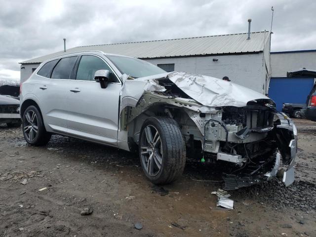 Photo 4 from auction – 2019 VOLVO XC60 T5 with VIN LYV102RK4KB234331