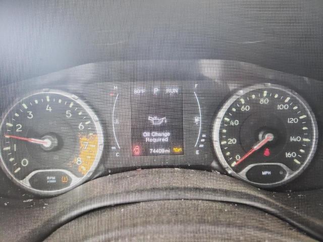 Photo 9 from auction – 2017 JEEP RENEGADE L with VIN ZACCJABB0HPF72691