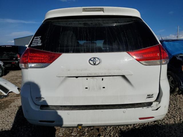 Photo 6 from auction – 2013 TOYOTA SIENNA XLE with VIN 5TDDK3DC0DS052572