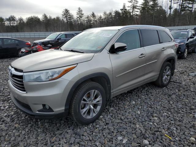 TOYOTA HIGHLANDER 2015 مع رقم تعريف المركبة 5TDJKRFH0FS150471 - صورة من المزاد