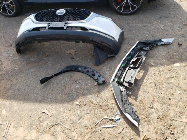 Photo 13 from auction – 2021 MAZDA CX-30 PREF with VIN 3MVDMBCL9MM209102