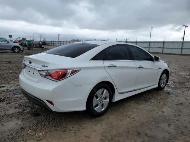 Photo 3 from auction – 2012 HYUNDAI SONATA HYB with VIN KMHEC4A41CA063267