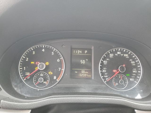 Photo 9 from auction – 2015 VOLKSWAGEN PASSAT S with VIN 1VWAT7A31FC039424