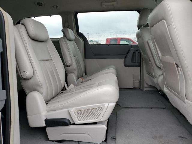 Photo 11 from auction – 2008 CHRYSLER TOWN & COU with VIN 2A8HR54P78R703375