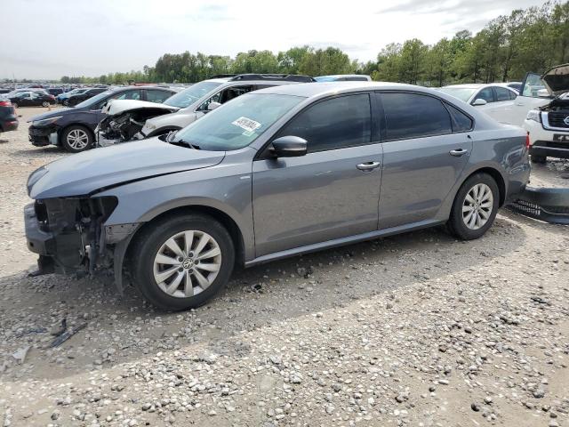 VOLKSWAGEN PASSAT S 2015 with VIN 1VWAT7A35FC044707 - Photo from auction