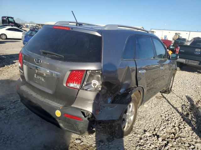 Photo 3 from auction – 2013 KIA SORENTO LX with VIN 5XYKT3A67DG380748