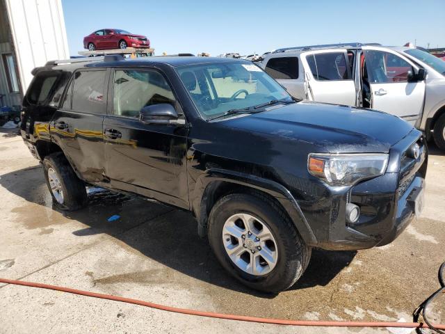 Photo 4 from auction – 2019 TOYOTA 4RUNNER SR with VIN JTEZU5JR9K5197273