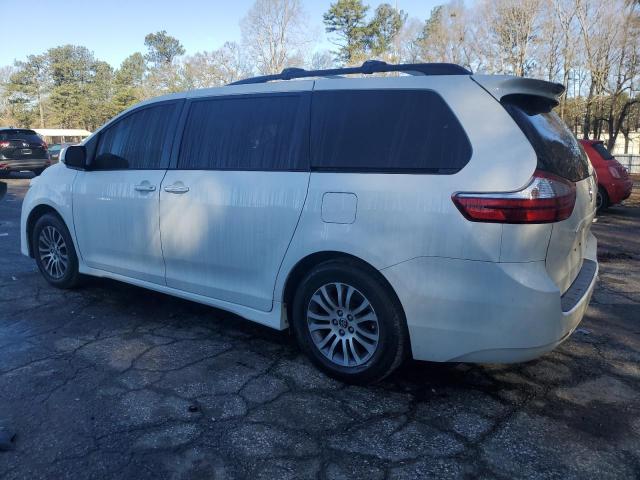 Photo 2 from auction – 2018 TOYOTA SIENNA XLE with VIN 5TDYZ3DC3JS919813