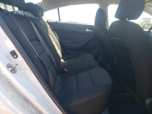 Photo 10 from auction – 2018 KIA FORTE LX with VIN 3KPFK4A7XJE220200