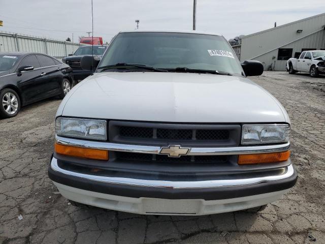 Photo 5 from auction – 2001 CHEVROLET BLAZER with VIN 1GNCS13W41K254126