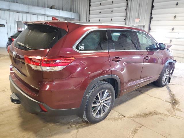 Photo 3 from auction – 2017 TOYOTA HIGHLANDER with VIN 5TDJZRFH6HS456492