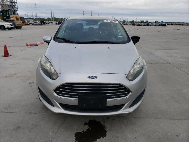 Photo 5 from auction – 2018 FORD FIESTA SE with VIN 3FADP4BJ8JM115525