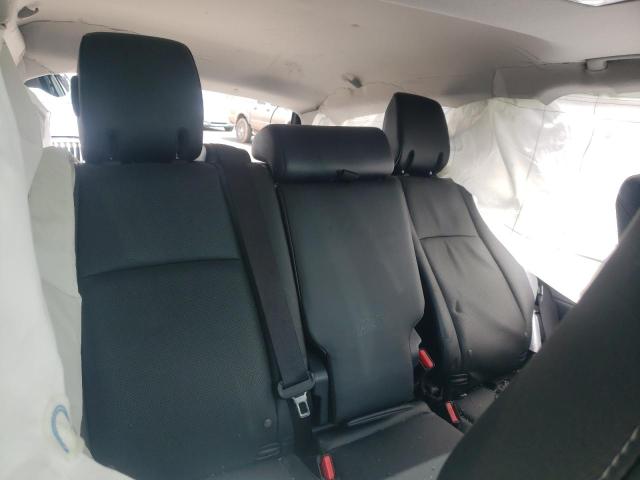 Photo 11 from auction – 2018 TOYOTA 4RUNNER SR with VIN JTEBU5JR1J5534101