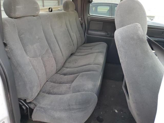 Photo 10 from auction – 2004 CHEVROLET SILVERADO with VIN 2GCEC19V641122387