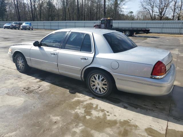 Photo 2 from auction – 2003 FORD CROWN VICT with VIN 2FAFP74W33X152492