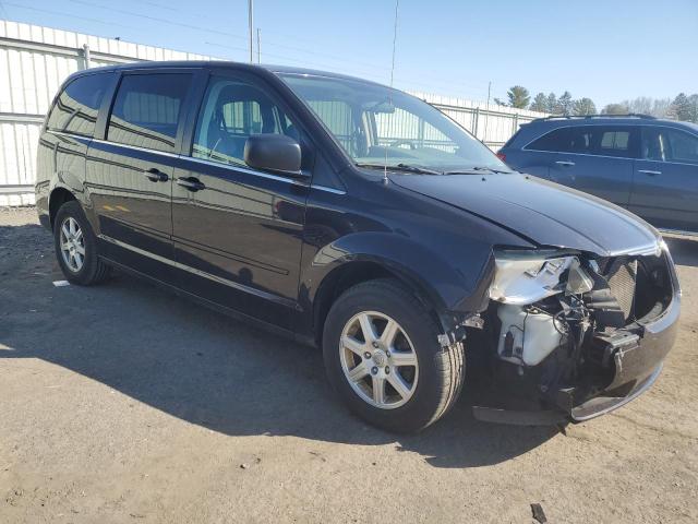 Photo 4 from auction – 2010 CHRYSLER TOWN & COU with VIN 2A4RR2D17AR423526