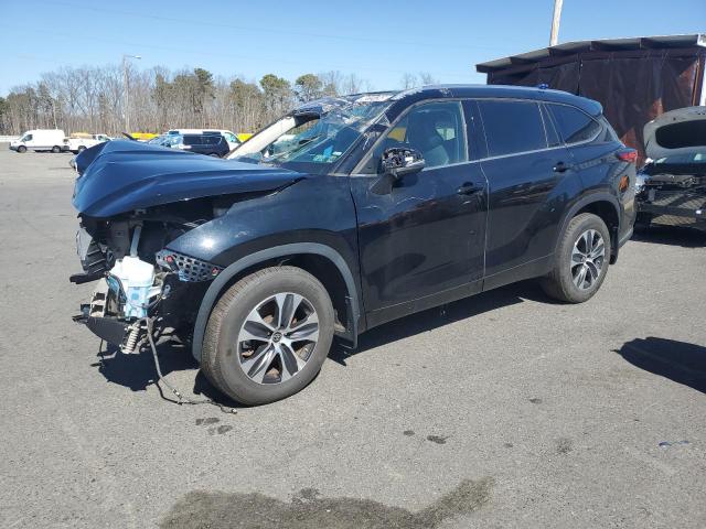 TOYOTA HIGHLANDER 2021 with VIN 5TDGZRBH6MS058676 - Photo from auction