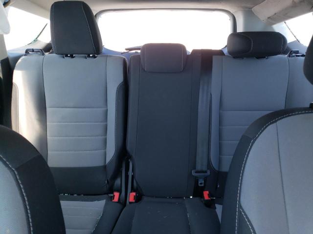 Photo 10 from auction – 2017 FORD ESCAPE S with VIN 1FMCU0F75HUE00920