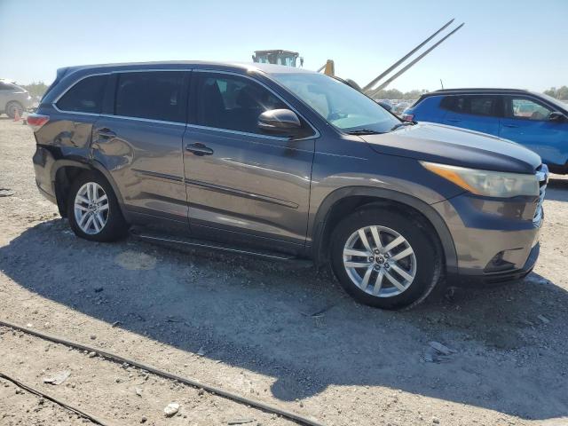 Photo 4 from auction – 2016 TOYOTA HIGHLANDER with VIN 5TDZARFH5GS017910